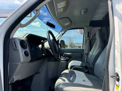 2014 Ford E-Series E-250