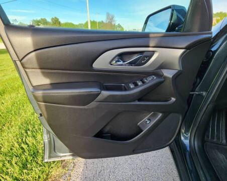 2018 Chevrolet Traverse LT Cloth