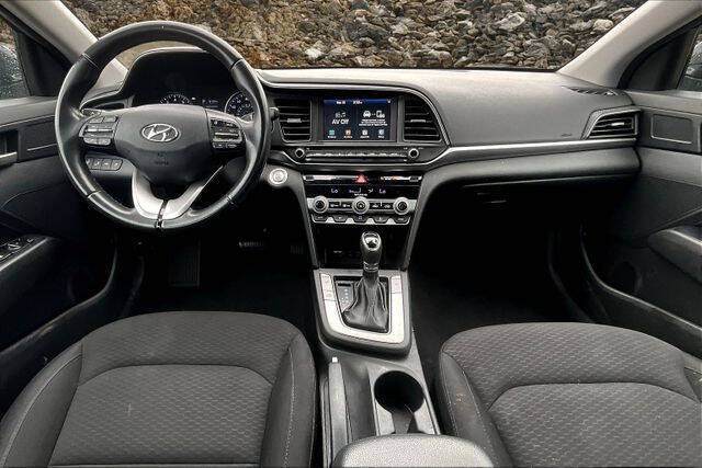 2020 Hyundai Elantra