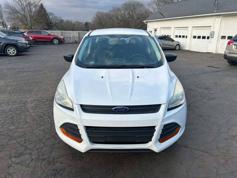 2014 Ford Escape S