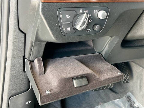 2021 Audi Q5 quattro Prestige 45 TFSI