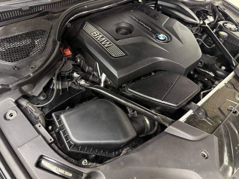 2017 BMW 5 Series 530i