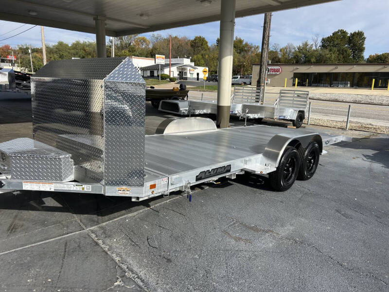 2026 Aluma 18’ Executive Tilt Tandem Axle