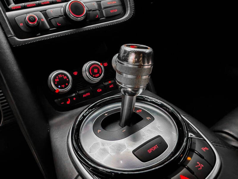 2014 Audi R8 5.2 quattro