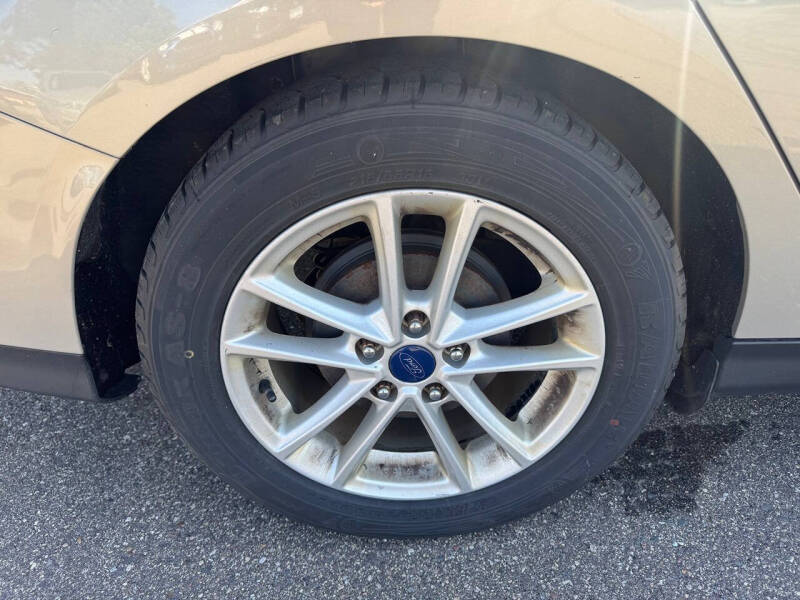 2015 Ford Focus SE
