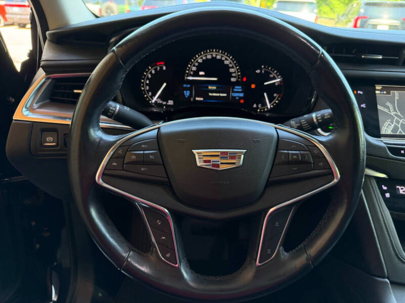 2019 Cadillac XT5 Premium Luxury