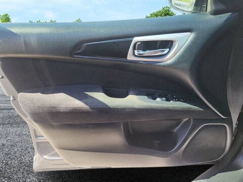 2015 Nissan Pathfinder