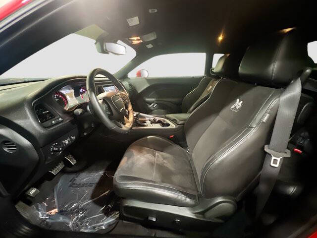 2018 Dodge Challenger 392 HEMI Scat Pack Shaker
