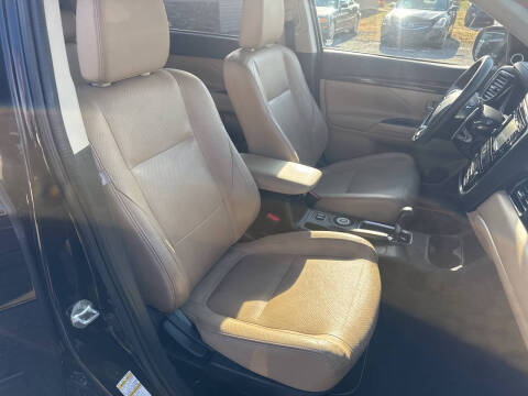 2016 Mitsubishi Outlander GT