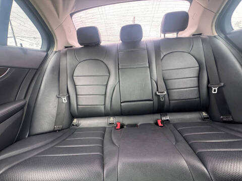 2015 Mercedes-Benz C-Class C 300