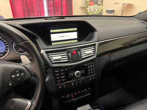 2011 Mercedes-Benz E-Class E 63 AMG