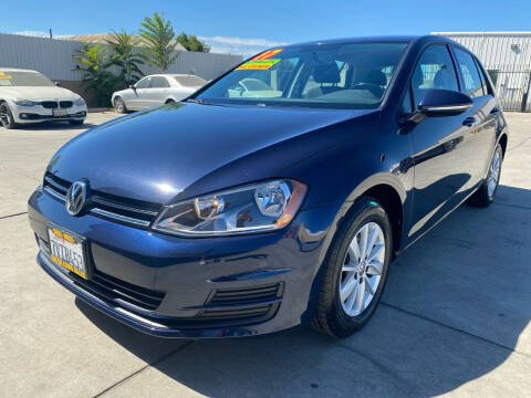 2017 Volkswagen Golf TSI S