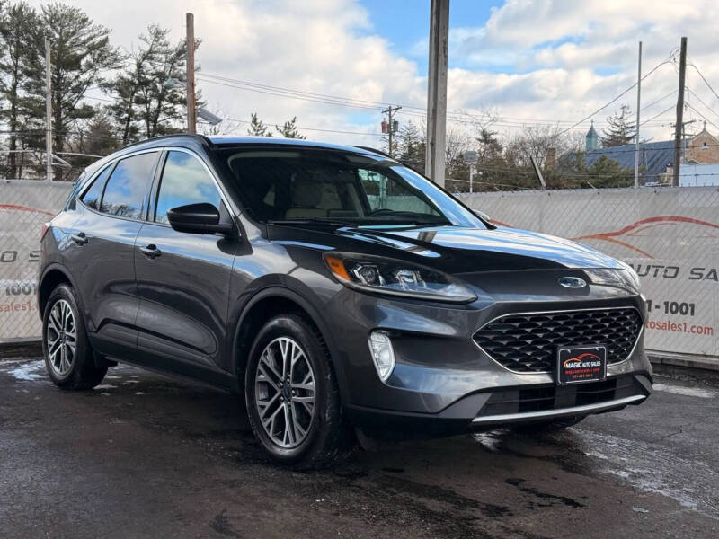 2020 Ford Escape SEL