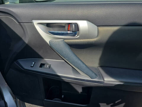 2012 Lexus CT 200h Premium