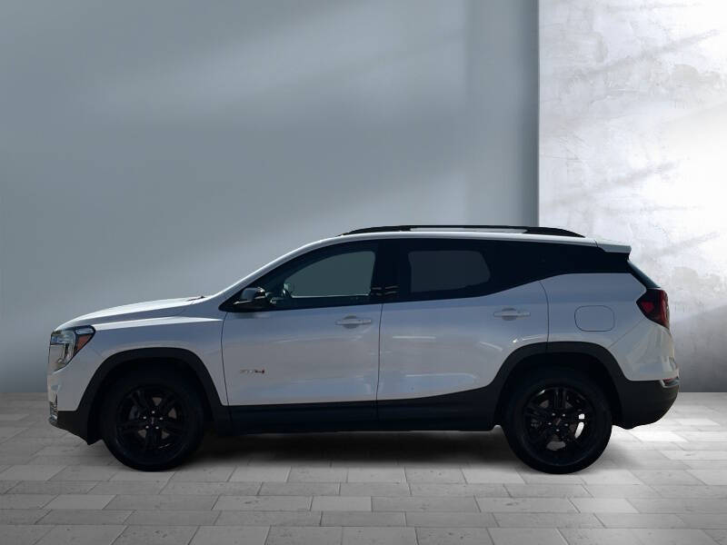 2022 GMC Terrain AT4