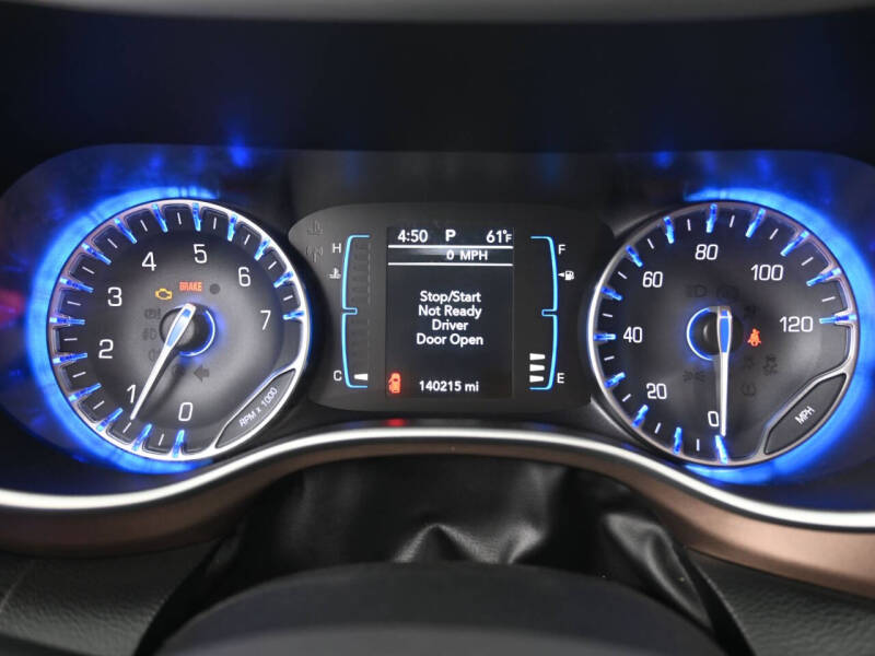2017 Chrysler Pacifica Touring-L