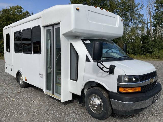 2022 Chevrolet Express 4500