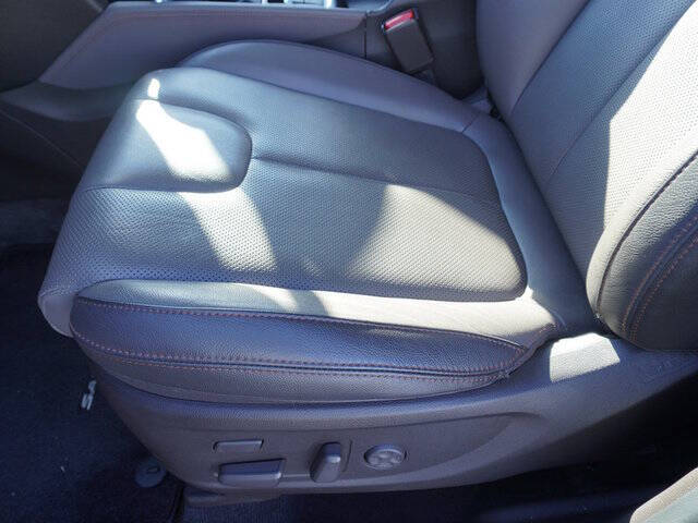 2020 Hyundai Santa Fe Limited 2.0T