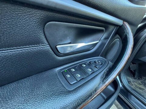 2013 BMW 3 Series 328i xDrive