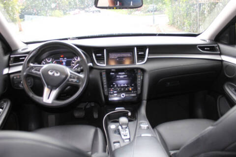 2021 Infiniti QX50 Luxe