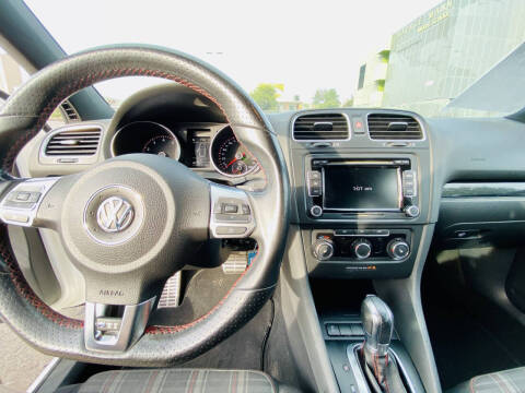 2012 Volkswagen GTI Base PZEV