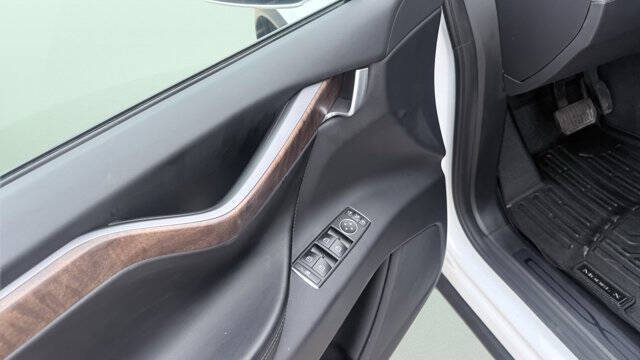 2020 Tesla Model X Long Range Plus