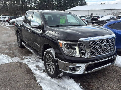 2019 Nissan Titan SL