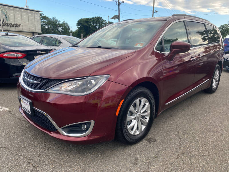 2017 Chrysler Pacifica for sale at Bavarian Auto Gallery in Bayonne NJ