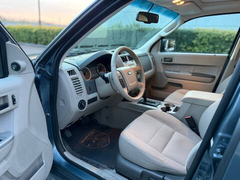 2010 Ford Escape XLT