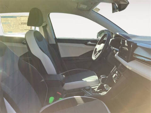 2025 Volkswagen Taos S 4Motion