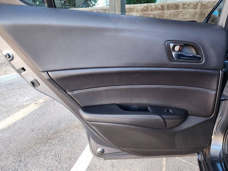 2014 Acura ILX 2.0L w/Tech