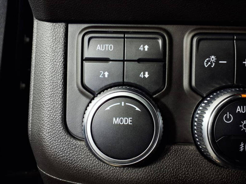 2021 GMC Yukon XL AT4