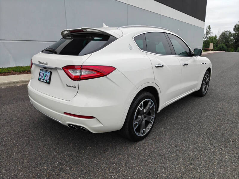 2017 Maserati Levante S