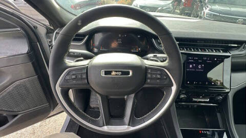 2024 Jeep Grand Cherokee Laredo X