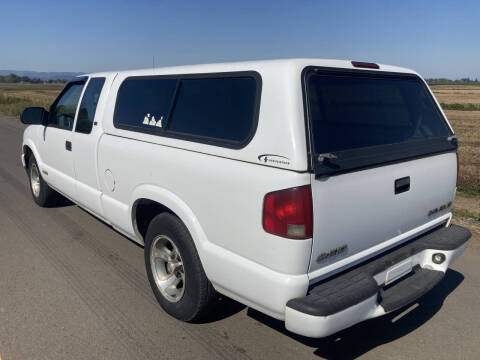 2003 Chevrolet S-10 LS
