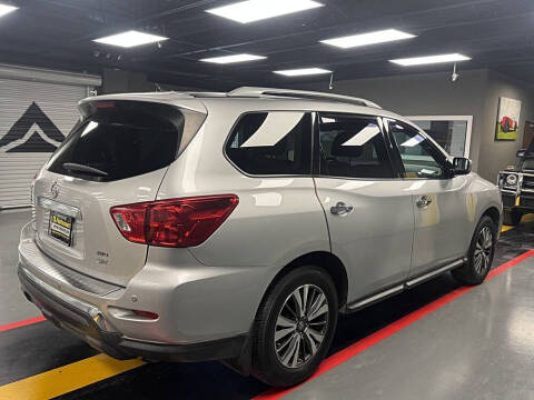 2017 Nissan Pathfinder