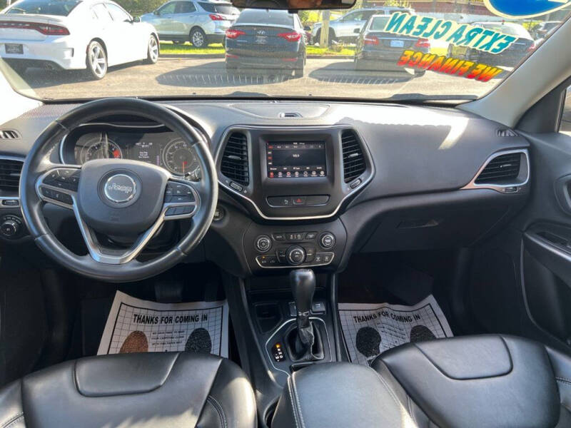 2019 Jeep Cherokee Latitude Plus