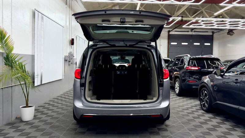 2019 Chrysler Pacifica Touring Plus