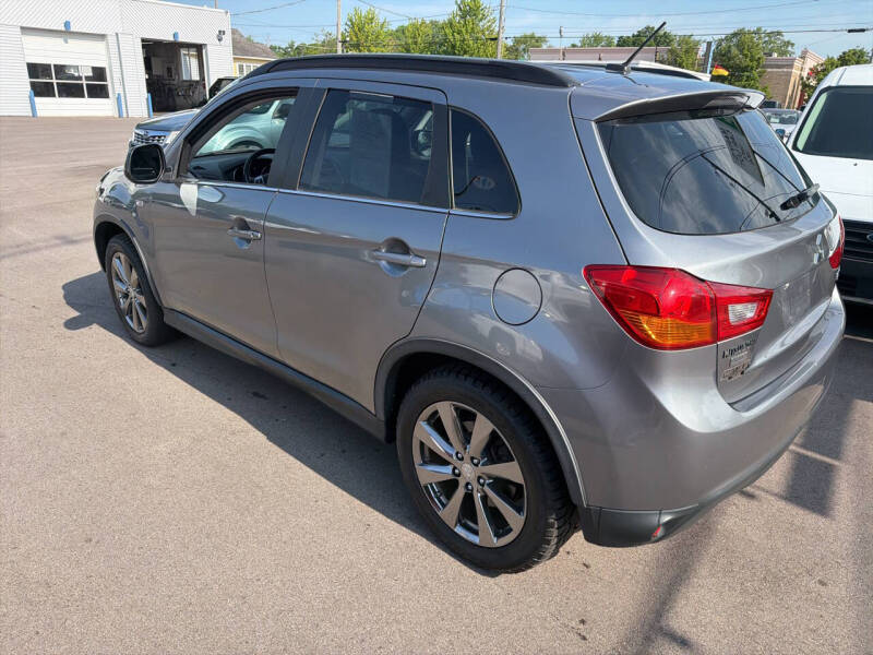 2013 Mitsubishi Outlander Sport LE