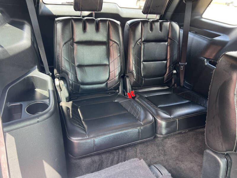 2018 Ford Explorer Platinum