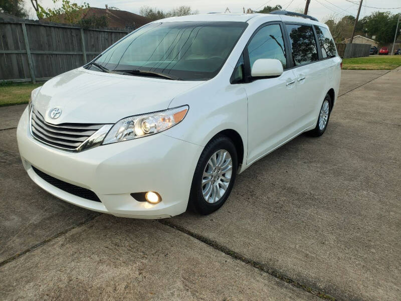 2015 Toyota Sienna for sale at MOTORSPORTS IMPORTS in Houston TX