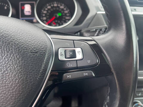 2018 Volkswagen Tiguan 2.0T SEL 4Motion