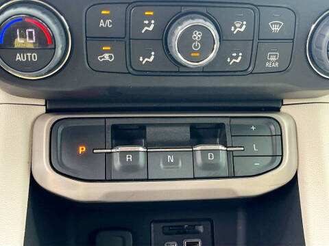 2022 GMC Acadia Denali