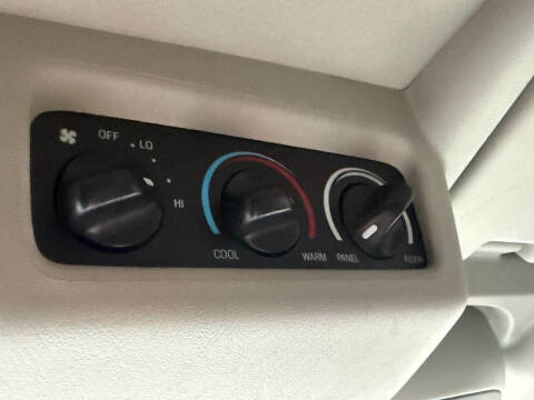 2005 Ford Excursion XLT