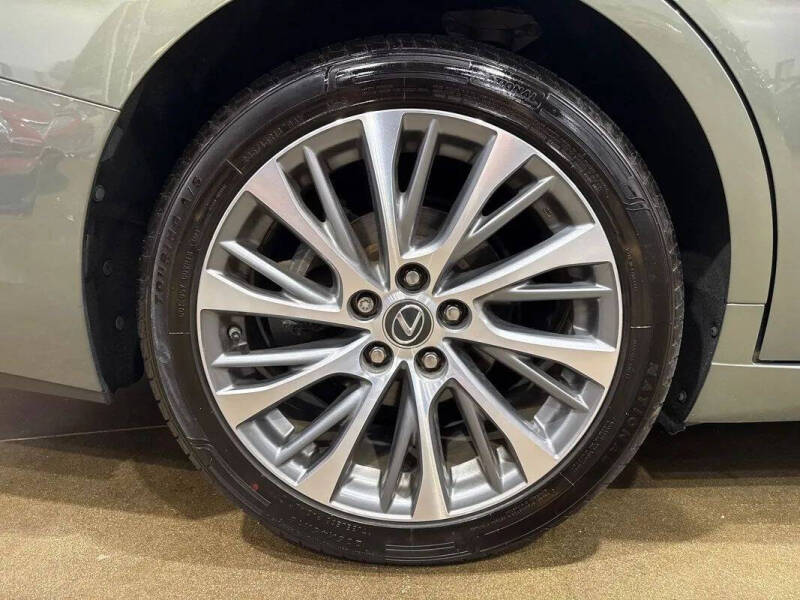 2020 Lexus ES 350