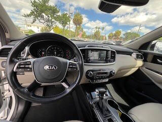 2019 Kia Sorento EX V6