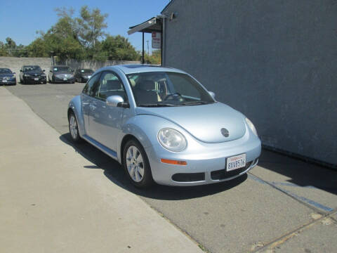 2010 Volkswagen New Beetle for sale at Unique Plaza Auto Sales in Sacramento CA