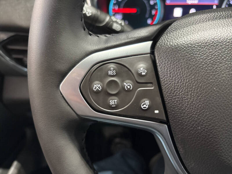 2022 Chevrolet Traverse LT Leather