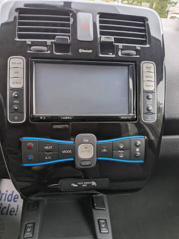 2013 Nissan LEAF SV