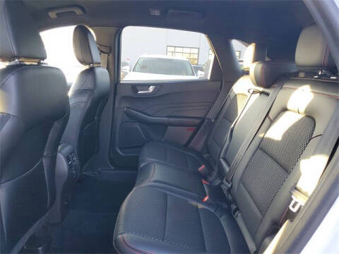 2024 Ford Escape Hybrid ST-Line Select